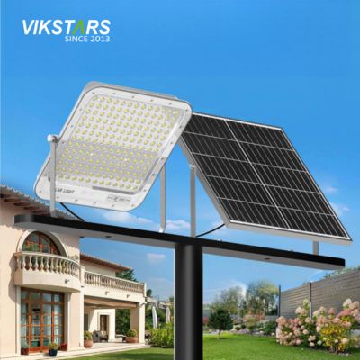 comprar Bateria de substituição 60w 100w 200w 300w lâmpadas de inundação solar com lente PC fabricação em linha